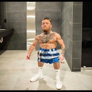 Meet your Posher, August